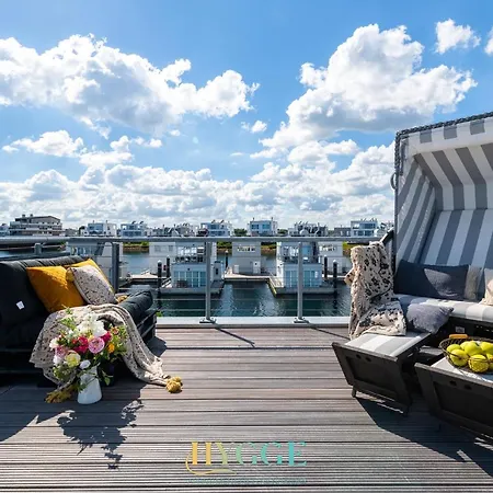 Schwimmendes Haus Hygge Olpenitz Ferienhaus *